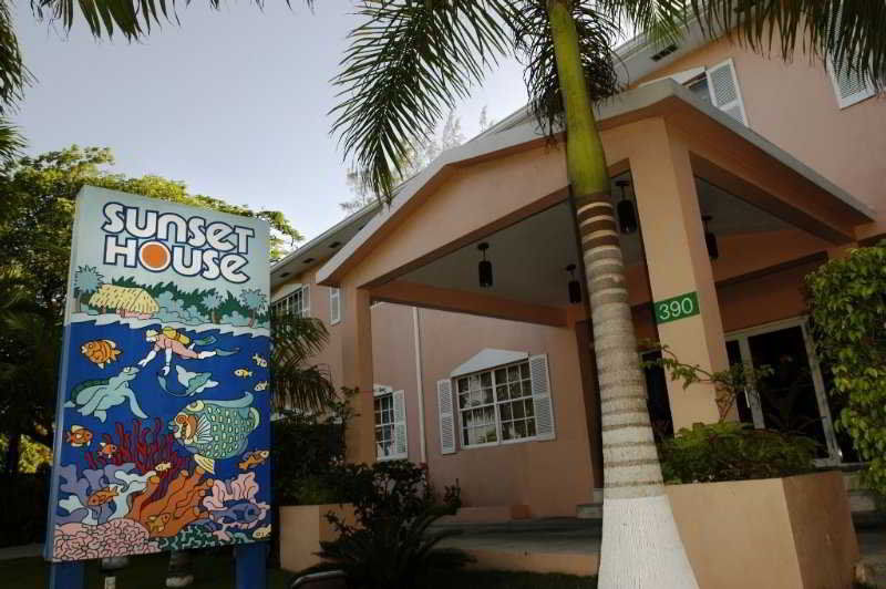 Sunset House Hotel George Town Eksteriør billede